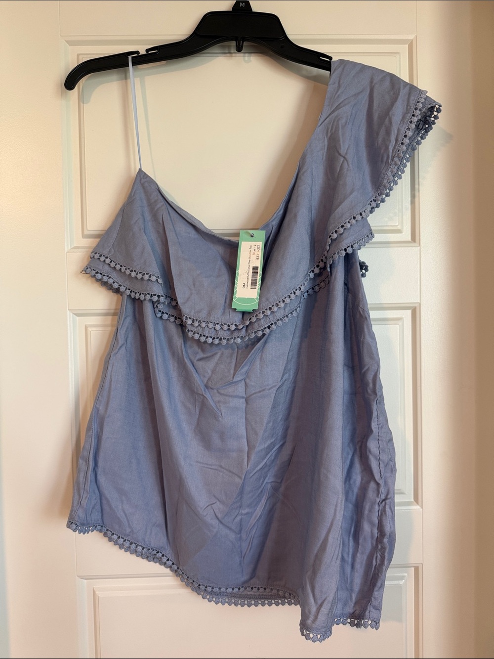 Women’s Q&A One Shoulder Blue Top Size Large NWT